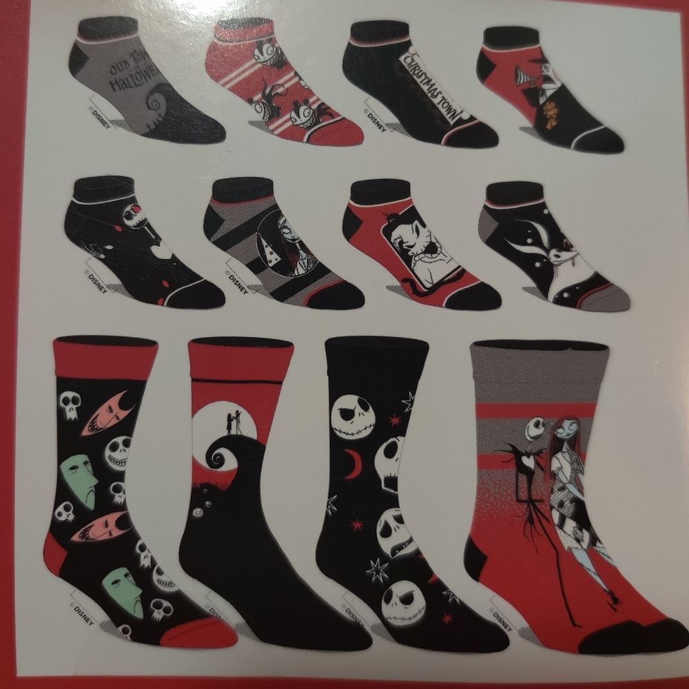 NWT Disney Nightmare before Christmas 12 days of socks gift box (12 pairs) 9-11